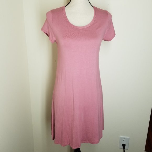 olivia rae pink dress